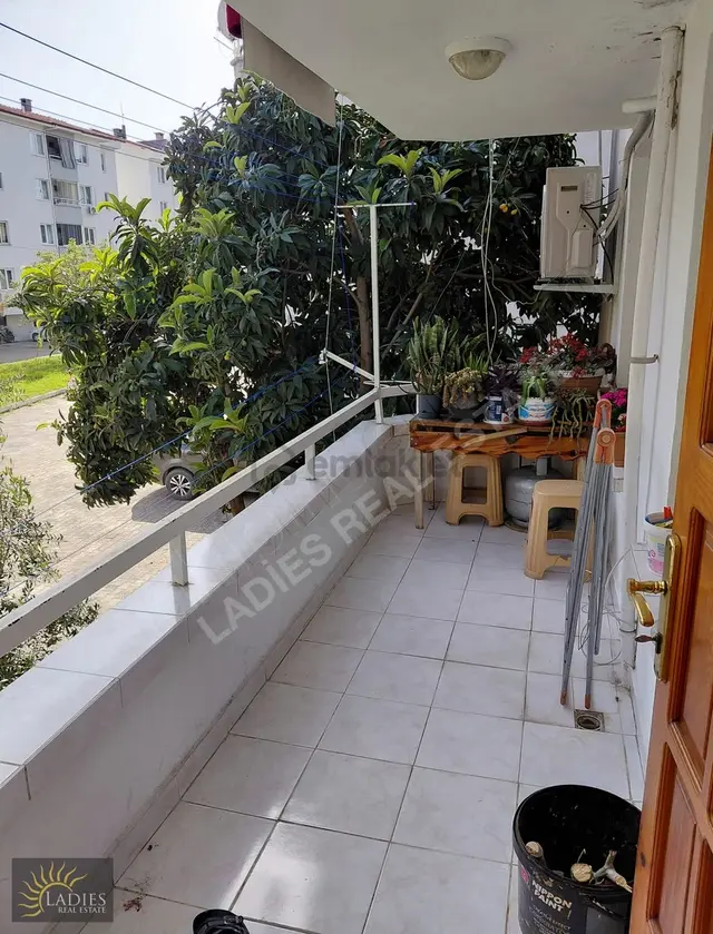 Ladies Emlaktan 3+1 Giriş Kat Satılık Daire 3