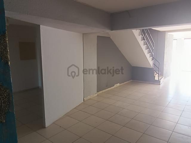 Burdur'un Kalbinde Öğretmenevi Karşısı Kiralık Asma Katlı Dükkan 4