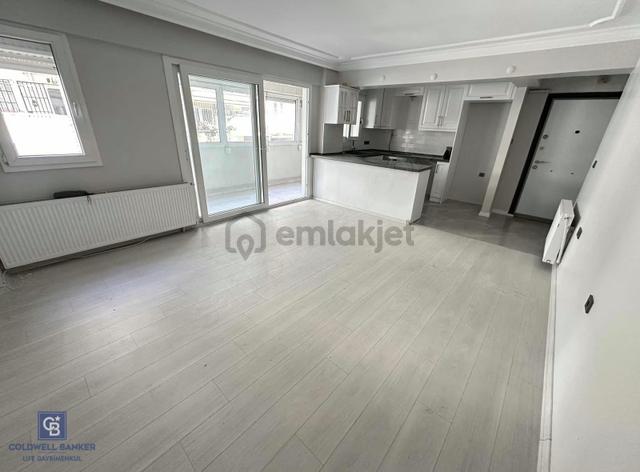 Karşıyaka Yalı Mah.de Tadilatlı 3+1 Kiralık Daire Karşıyaka Yalı Mah.de Tadilatlı 3+1 Kiralık Daire