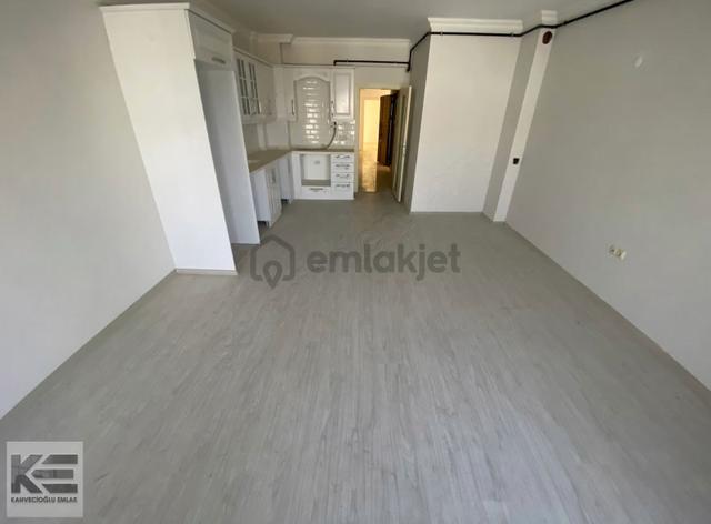 Kahvecioğlu Emlak'tan Büyükcami Mah Satılık Sıfır 2+1 Daire 5