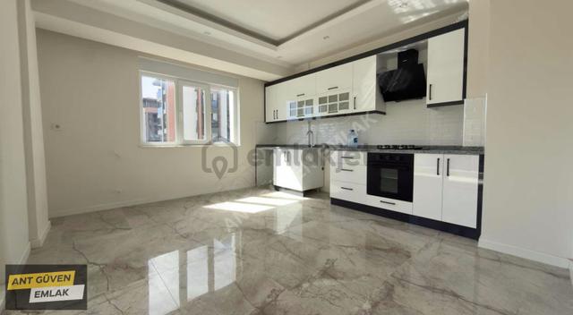 Yeniköy'de Atatürk Ve Kırkgöz Caddesine Yakın 2+1 Kiralık Daire Yeniköy'de Atatürk Ve Kırkgöz Caddesine Yakın 2+1 Kiralık Daire