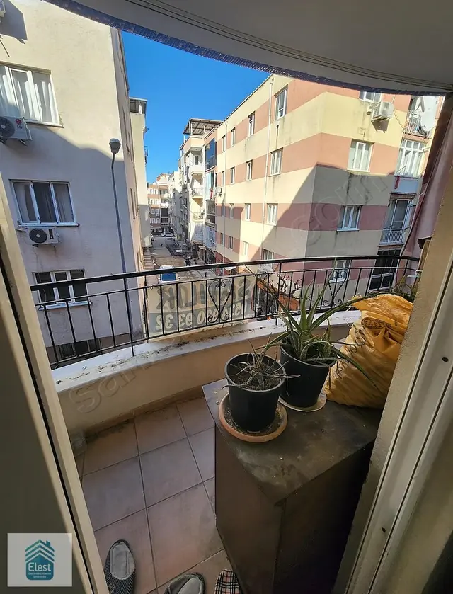 Manisa Şehitler Mh. Merkezi Konumda Masrafsız Satılık Daire 3
