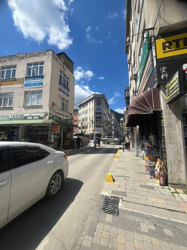 Ordu Merkezde Orta Caminin Karşısında 4katlı Komple Satılık Bina 5