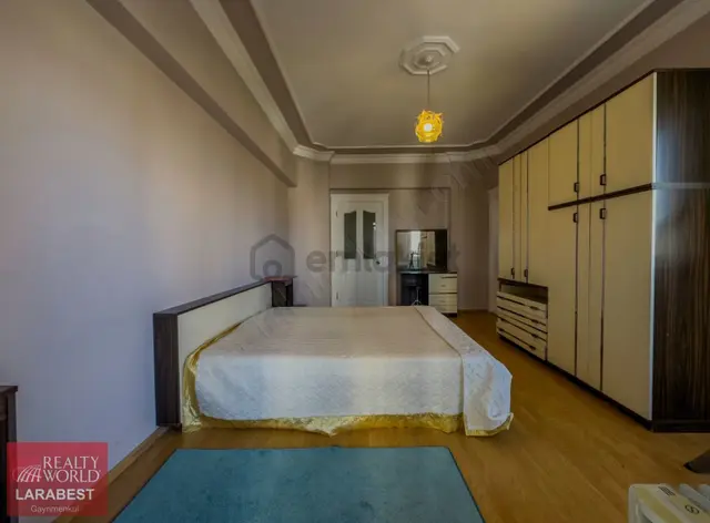 Şirinyalı Mah. Güvenlikli Havuzlu Sitede 3+1 Satılık Daire 3