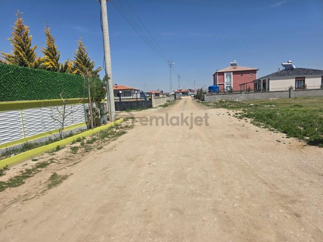 Niğde Bor Kemerhisar/çayır Da Satılık Villa Arsası 5