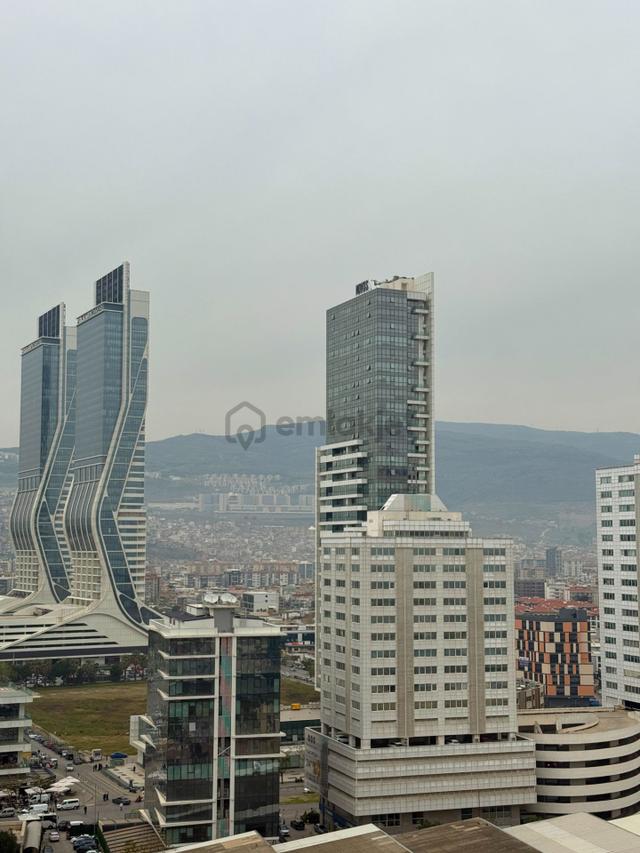 Novus Towers'da Kiralık 19.kat 140m² Balkonlu Deniz Cephe Ofis 2