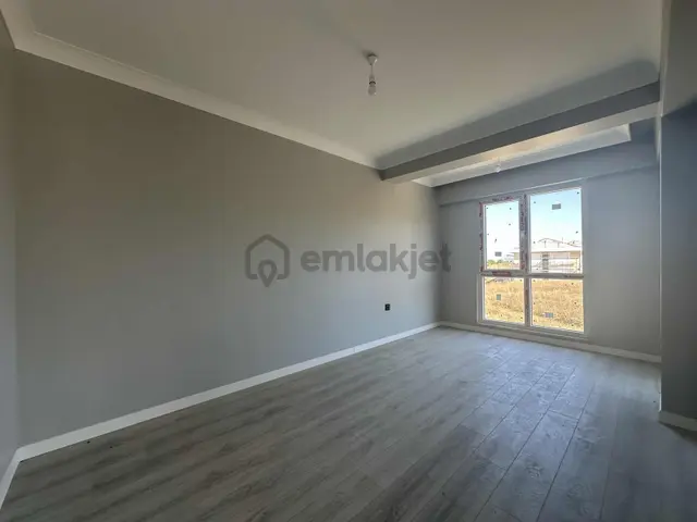 Turyap Soner'den Satılık Deniz Manzaralı 1+1 Daire 5