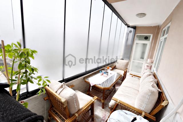 Karacaahmet'te Çok Geniş Az Katlı Çift Balkonlu Lüx Tasarım 3+1 5