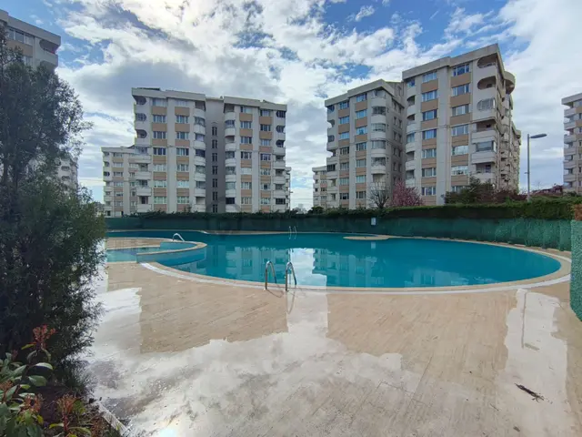 Çekmeköy Paradise City Satılık Ultra Lüks 3+1 Ara Kat Daire 1