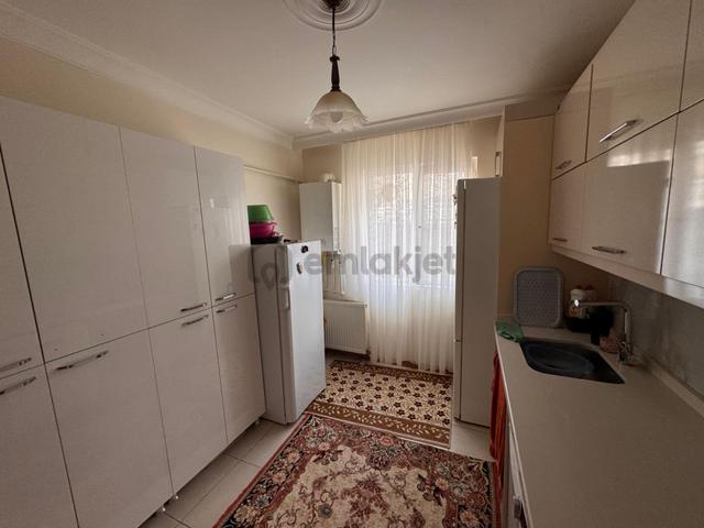 Bilgen Vatan'dan 23 Nisan Genç Bina Cadde Yakını Asansörlü 3+1 Ara Kat 140 M2 Satılık Daire 5