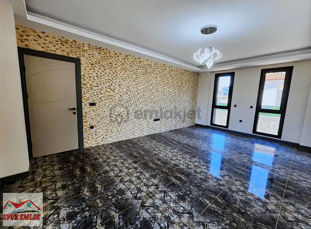 Hemen Taşınmaya Hazır | Köşe Parsel | 5+1 Lüks Müstakil Villa 3