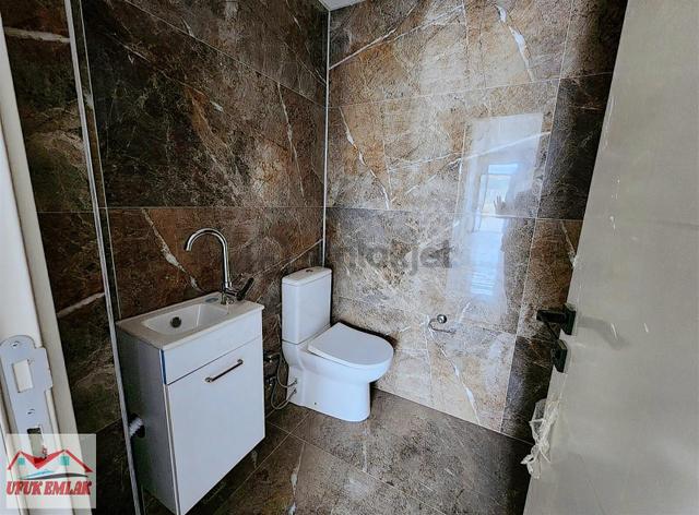 Prestejli Konumda, Restoran Uyumlu, Lüks Ticari Kiralık Dükkan 5