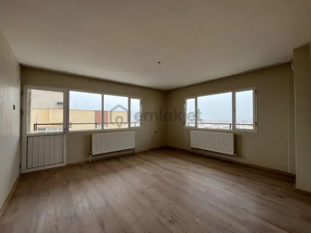 Naldöken İzban Yakını Deniz Manzaralı Ve Doğalgazlı 3+1 Kiralık Daire 1