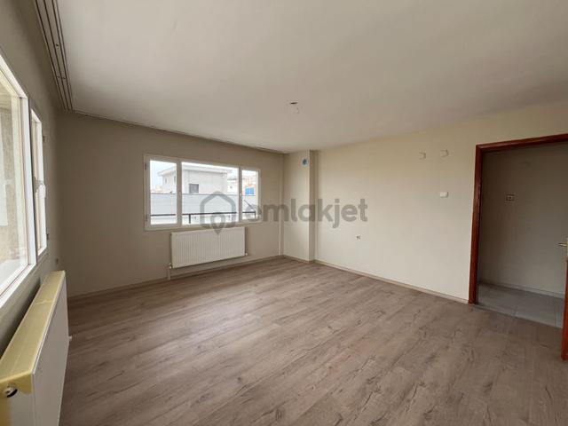 Naldöken İzban Yakını Deniz Manzaralı Ve Doğalgazlı 3+1 Kiralık Daire 3