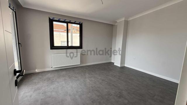 Çiğli Ataşehir'de Dubleks Sıfır Çift Teraslı Lüks Satılık Daire 4