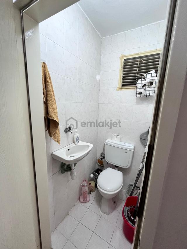 Bayraklı Manavkuyu'da 3+1 Satılık Daire 5