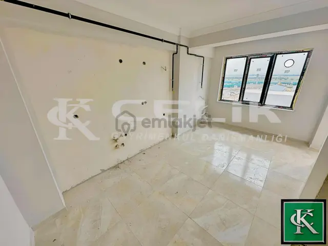 Çelik Emlaktan 600 Evler Mah Ön Cephe Sıfır 3+1 Satılık Daire 3