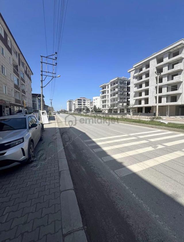 Acil Satılık İşyeri 82 M2 Anayol Üzerinde 2