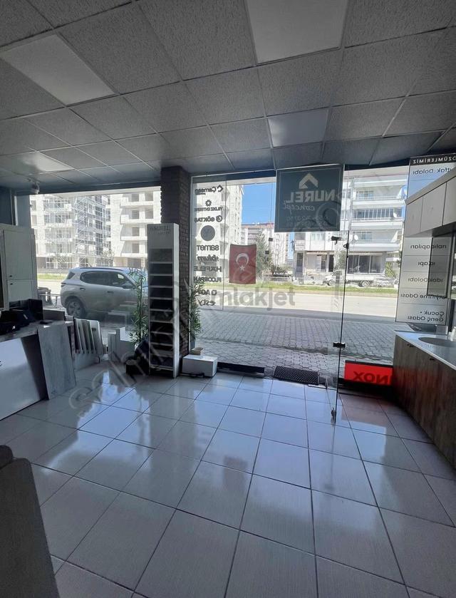 Acil Satılık İşyeri 82 M2 Anayol Üzerinde 3