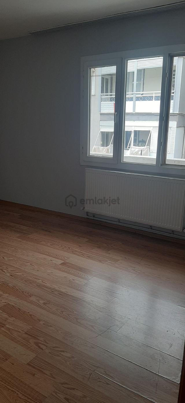 Buca İnönü Mahalleside Kiralık 2+1 Dogalgazlı Daire 5