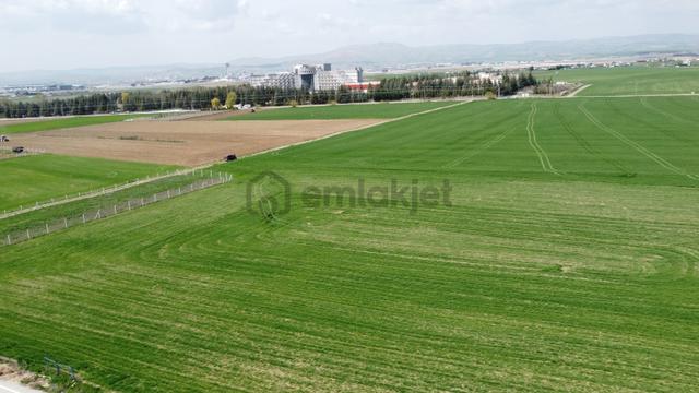 -*bügdüz De Asfalt Üstü Anadolu Otel Yanı Yatırım Fırsatı-* 5