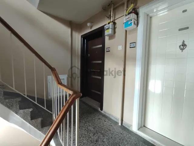 Nalbantoğlunda Satılık 2+1 Daire 3