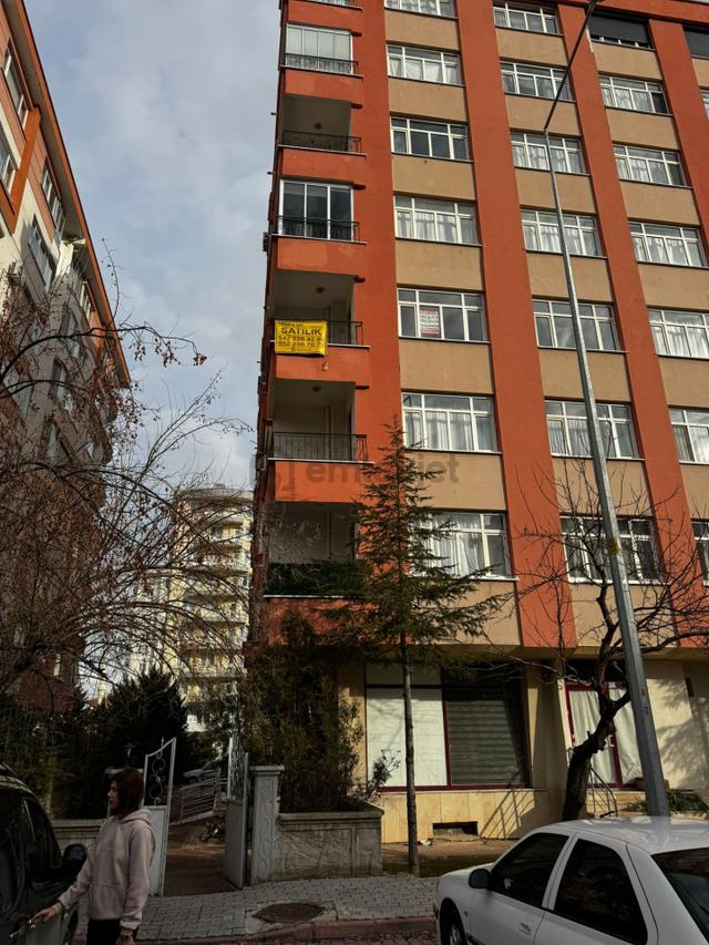 Yeni Stadyum Karşısı Geniş Bakımlı 3+1 Dairemiz Satılıktır 1