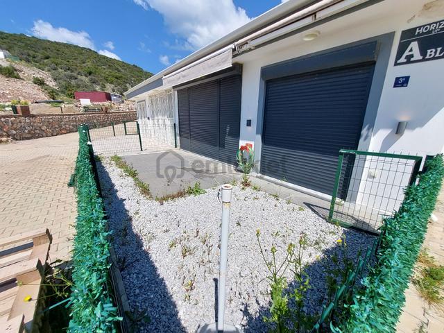 Tek Katlı Bungalov Tipi Villa Havuzlu, Otoparklı, Özel Tasarım Ev Eş 2