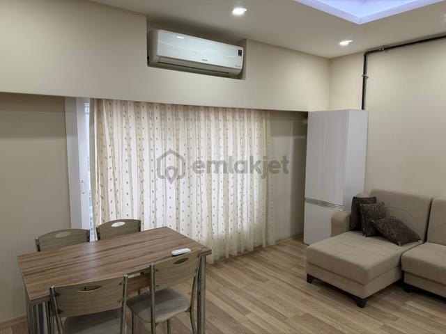 114 Cumhuriyet Mahallesinde Kiralık Hem Ofis Hem Konut İçin Uygun 2+0 Eşyalı Daire 4