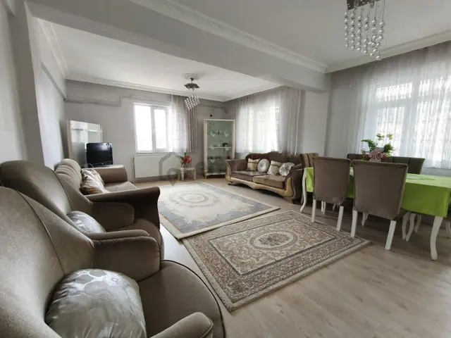 İzmit Kuruçeşme Radar Bölgesi Kiralık Full Eşyalı Bahçeli Daire 2