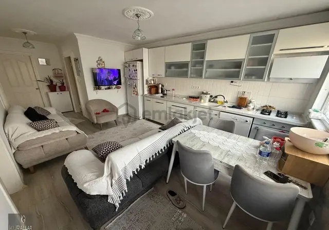 Karaağaç Mah Müstakil Bakımlı Geniş Ev Karaağaç Mah Müstakil Bakımlı Geniş Ev