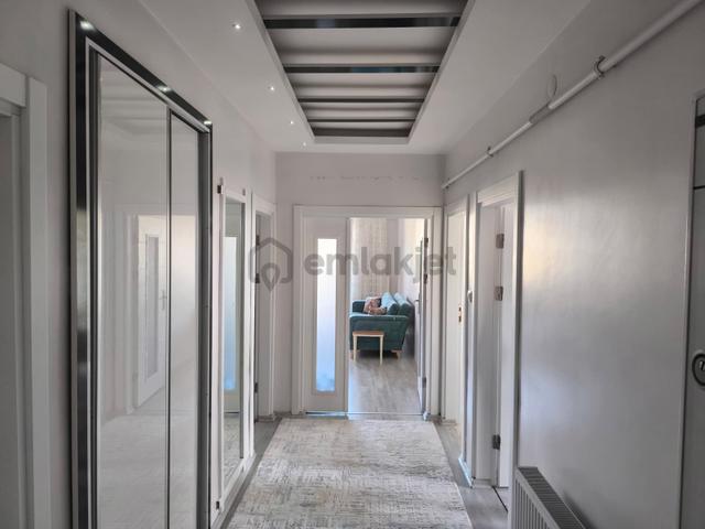 Adıyaman Malazgirt'te Satılık 4+1 Ferah Daire 5