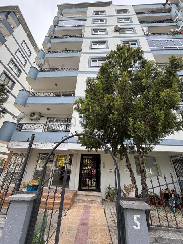 2.anafartalar Mahallesinde Satılık Dükkan 4