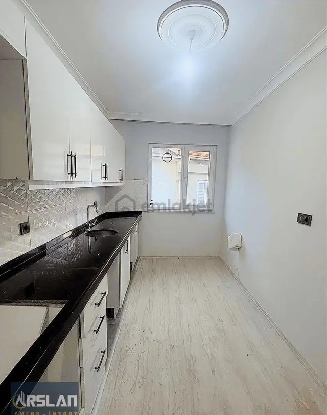 Aslan Eml'tan İnegöl'de Mesudiye'de Satılık 2+ 1 Daıre 1