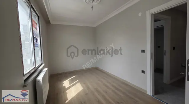Yakuplu 19 Mayıs Cad. Sıfır 3+1 Kiralık Daire 3
