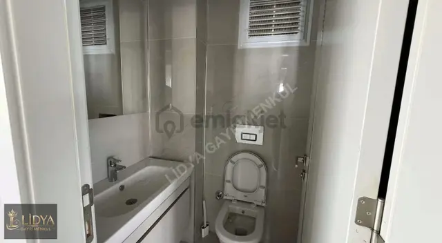 Erdemli Belediyesi Karşısı Kiralık 2+1 Ofis 3