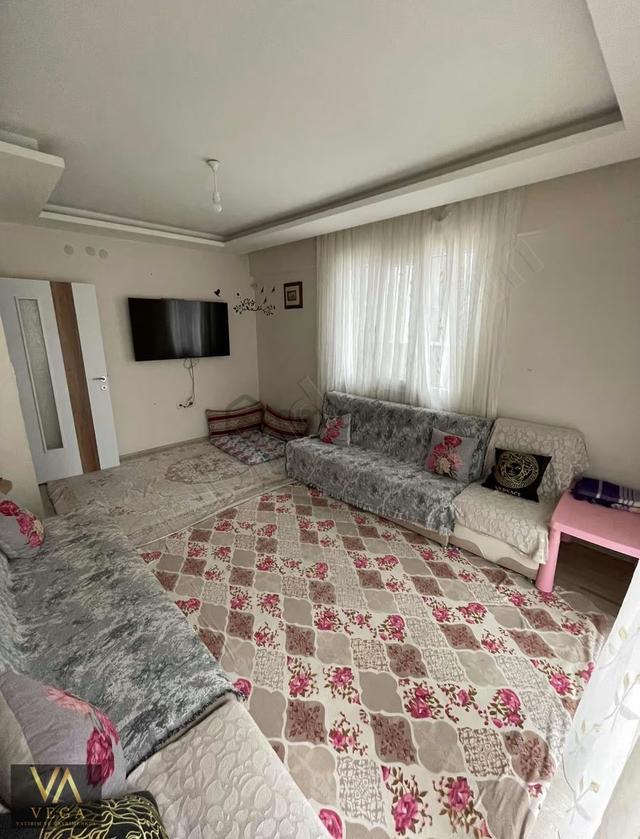 Muradiye Mahallesi Site İçi Satılık 2+1 Kapalı Mutfaklı Daire 2