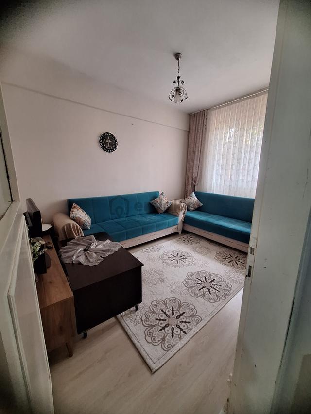 Güven Emlaktan Acil Satılık 2+1 Düz Giriş 41.6. M2 Hisseli Daire Güven Emlaktan Acil Satılık 2+1 Düz Giriş 41.6. M2 Hisseli Daire