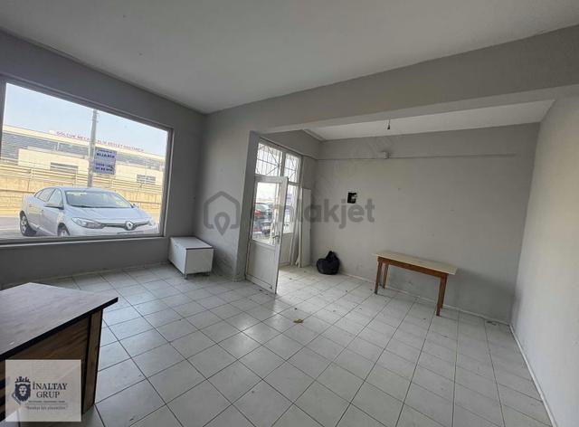 Gölcük Yüzbaşılarda Kiralık İşyeri Dükkan 3