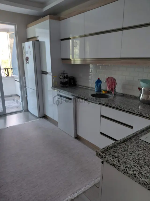 Tokat Niksar'da Adalet Gold Group Emlak'tan Kayapaşa Mahallesinde Satılık Daire 3+1 İçi Yapılı 3