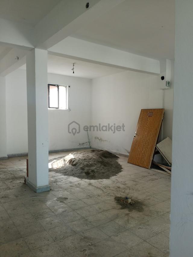 Adalet Gold Group Emlak'tan Kiralık Dükkan Depo Merkezin Göbeğinde Uygun Fiyata 4