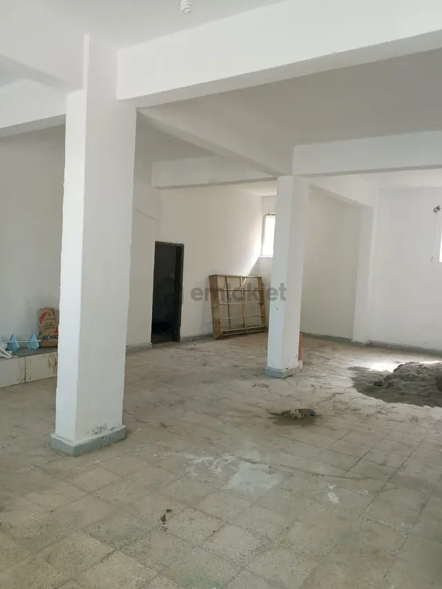 Adalet Gold Group Emlak'tan Kiralık Dükkan Depo Merkezin Göbeğinde Uygun Fiyata 3