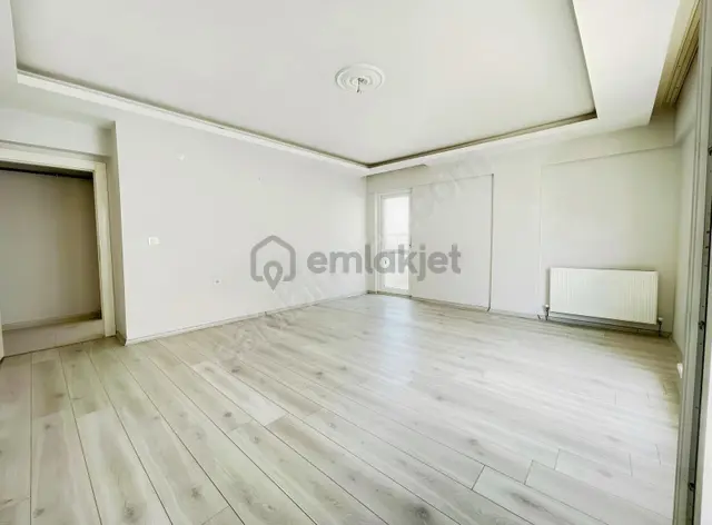 Cadde Üzeri 3+1 Yatırımlık (hazır Kiracılı) Fırsat Daire!!! 3