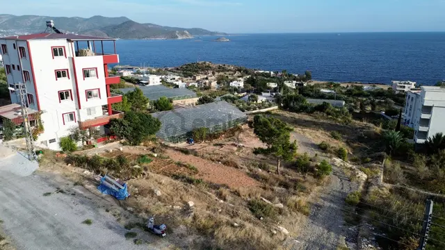 Karakuş Emlaktan Aydıncık Merkezde Deniz Ve Şehir Manzaralı Arsa 4