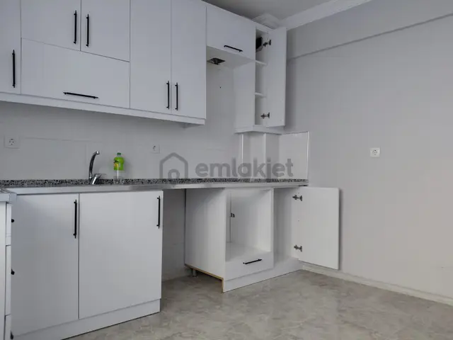 Ecf Emlak'tan Kiralık 2+1 Jeotermalli Daire Mithatpaşa Mah. 2