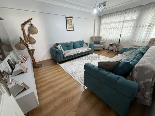 Sincan Pınarbaşı Mah. Cadde Üzerinde Yapılı Masrafsız 2+1 Satılık Daire 2