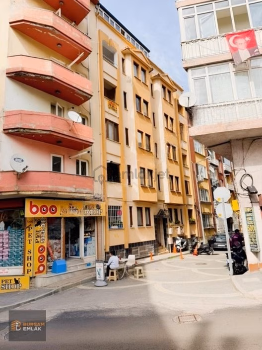 Namazgah'ta Kiralık 3+1 Daire (115m², Asansörlü)