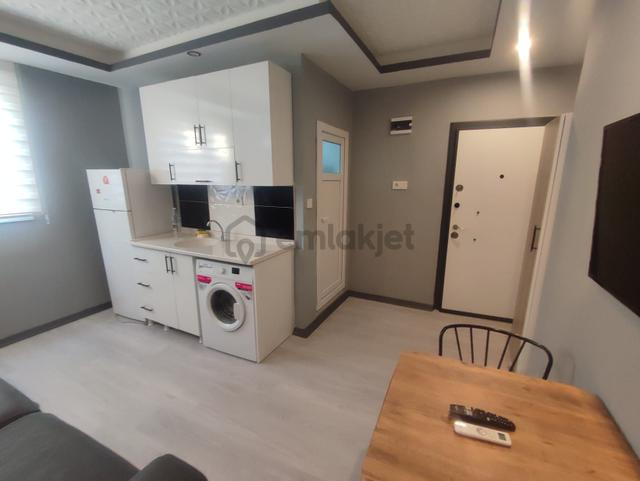 Baraj Yolunda Merkezi Konumda 1+1 Eşyalı Kiralık Daire 1