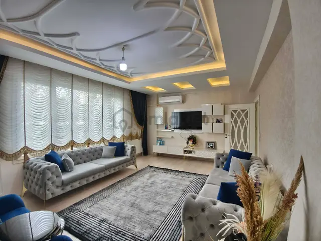 3.5+1 Satılık Lüks Daire Bağcılarda 1