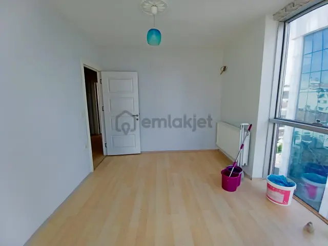 ꧁uğur&uzman꧂maltepe Türkan Saylan'da Yatırımlık! 2+1 Plaza Katı 3